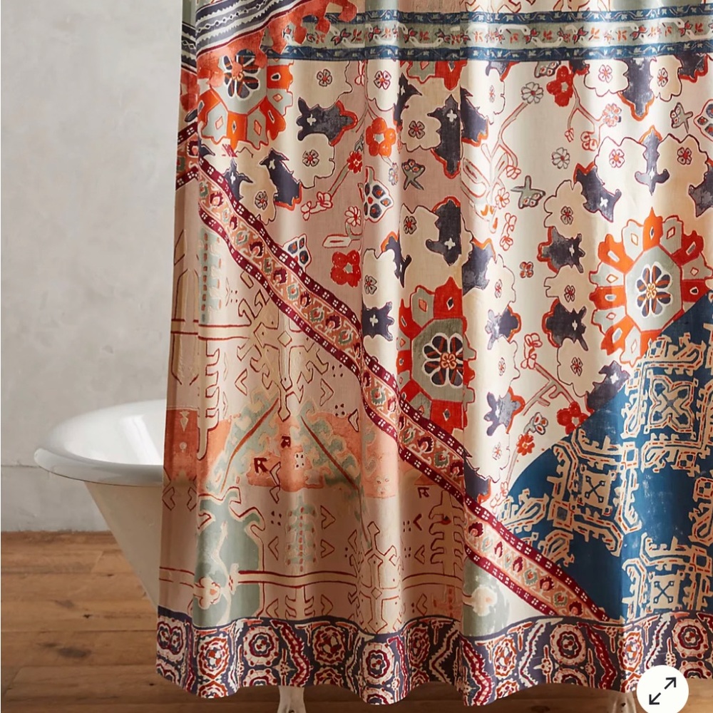 ANTHRO Risa Organic Cotton Shower Curtain *like new*